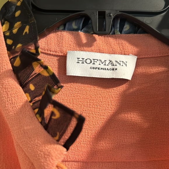 Hoffman Copenhagen Ava flutter sleeved button down blouse US 8 sized Euro 38 - Picture 2 of 12